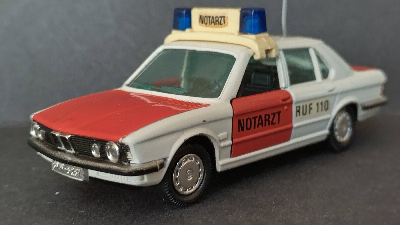 BMW 5 Serie.E28 Notarzt 1:43 Gama Pol, Auto, Verzenden, ., Nieuw