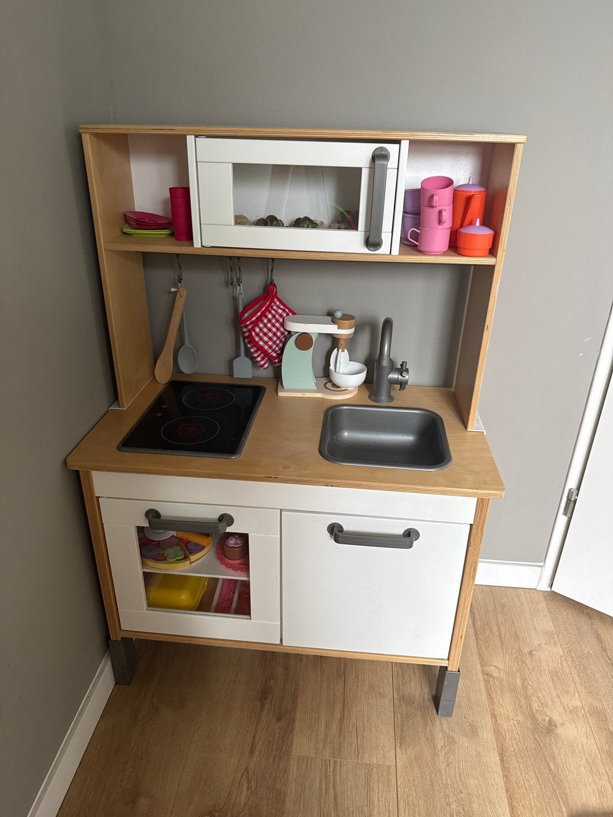 IKEA Speelkeuken met veel accessoires en boodschappen, Ophalen, Gebruikt, Hout, Speelkeuken