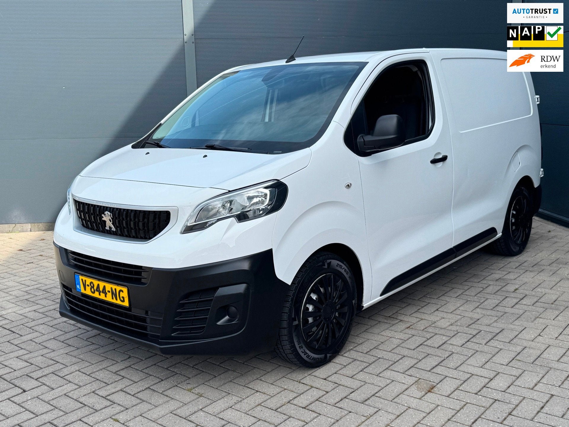 Peugeot Expert 226C 1.6 BlueHDI 95 Profit+ Pdc / Nap, Voorwielaandrijving, Gebruikt, Euro 6, Wit