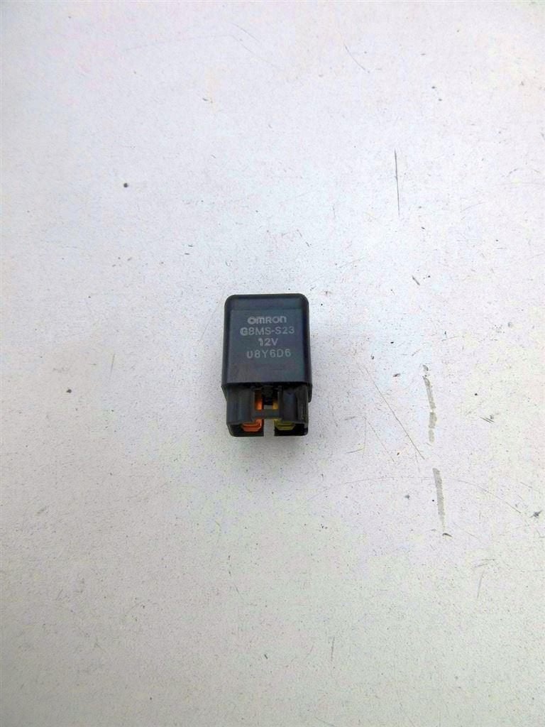 Suzuki GSX600F relais 4P relay GSX 600 750 1300 GS500 GSX650, Ophalen of Verzenden, Gebruikt
