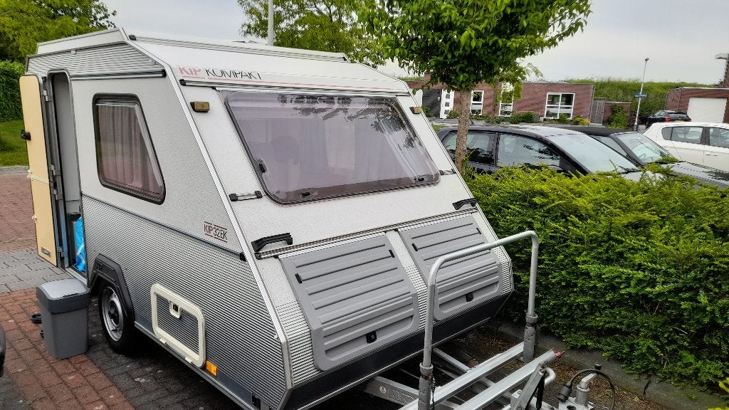 Kip Kompakt 32 EK (1993), Standaardzit, Kip, Particulier, 500 - 750 kg
