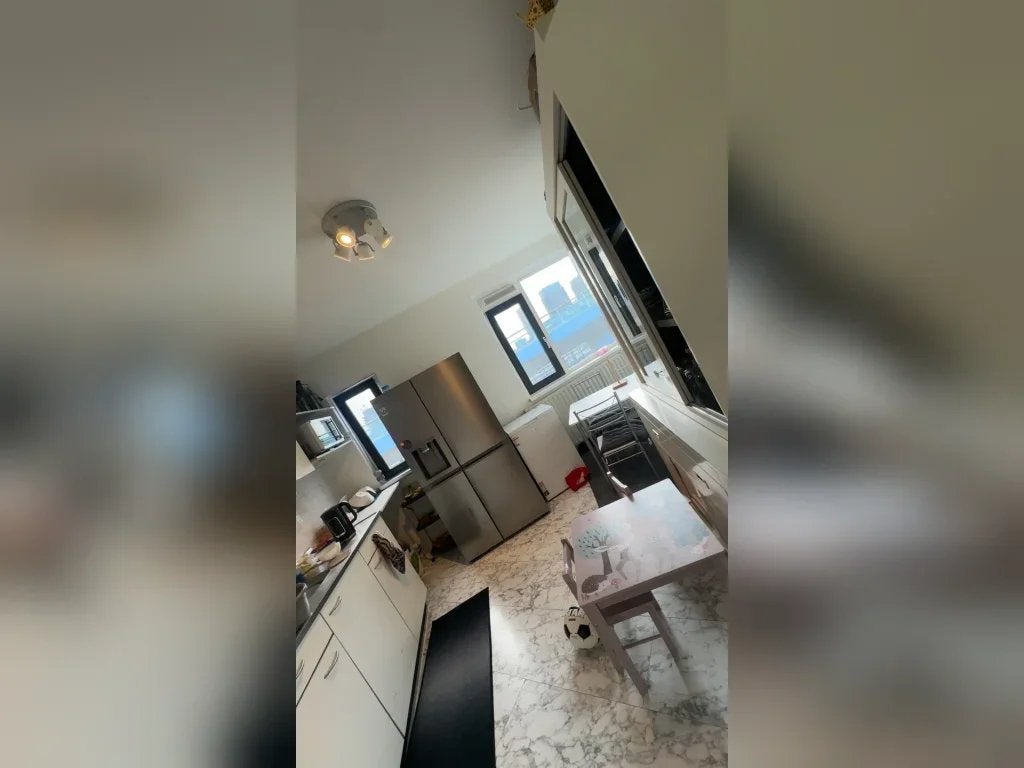 NIEUW! Woonruimte te huur Laurens Reaelstraat, Den Haag
