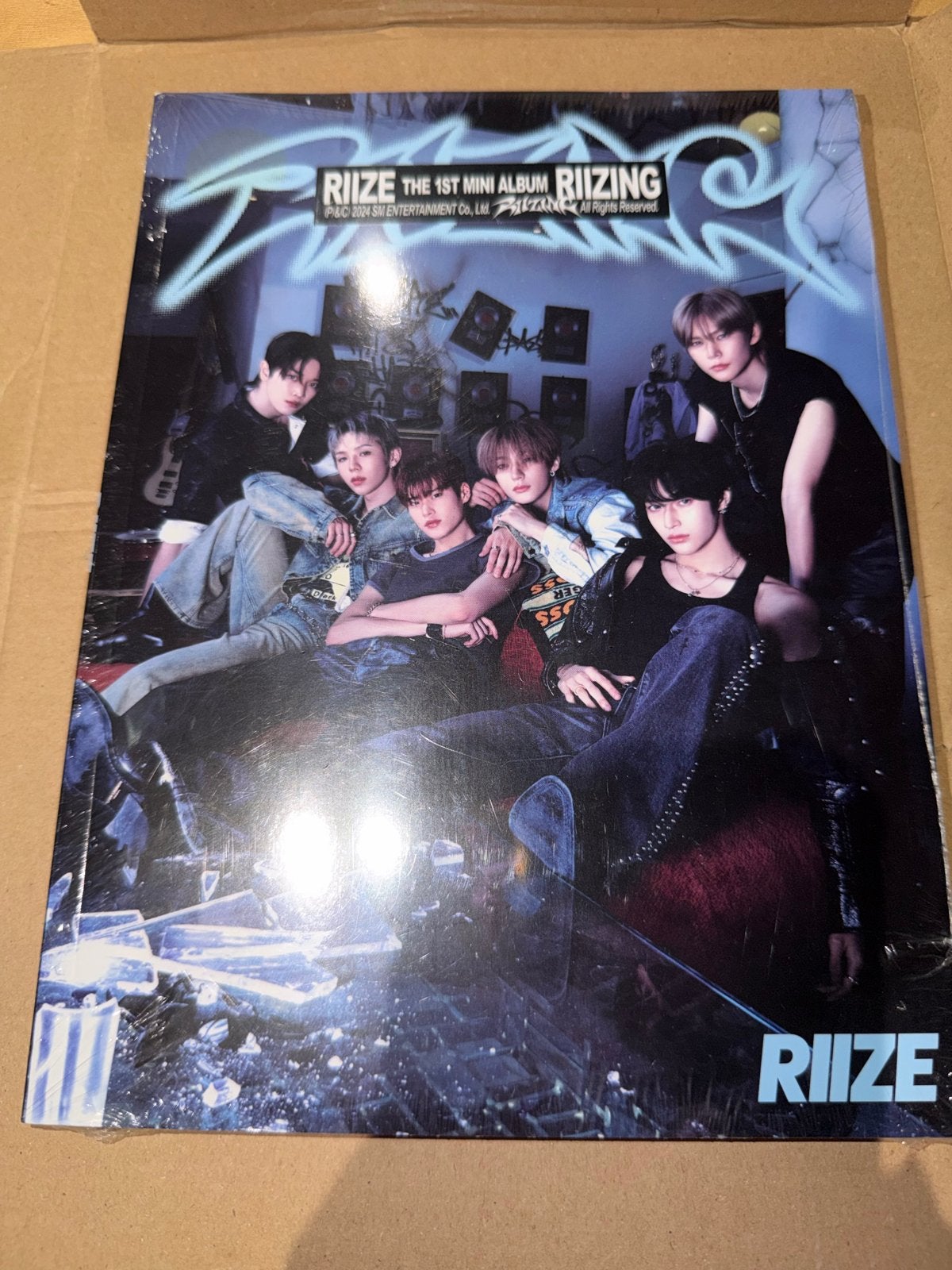 RIIZE The 1st Mini Album RIIZING K-pop CD (Sealed), K-pop, Speciale editie, Ophalen of Verzenden, Nieuw in verpakking