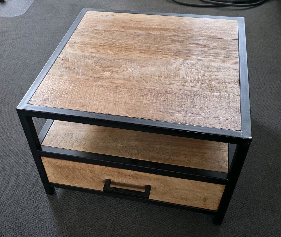 Industriele salontafel met teakhout, Ophalen, 1 of 2 laden, Teakhout, 50 tot 100 cm