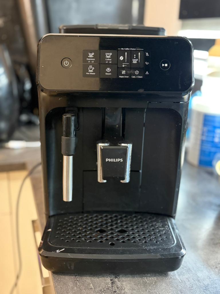 Philips EP1220/00 Volautomatische Espressomachine, Witgoed en Apparatuur, Koffiezetapparaten, Ophalen, Afneembaar waterreservoir