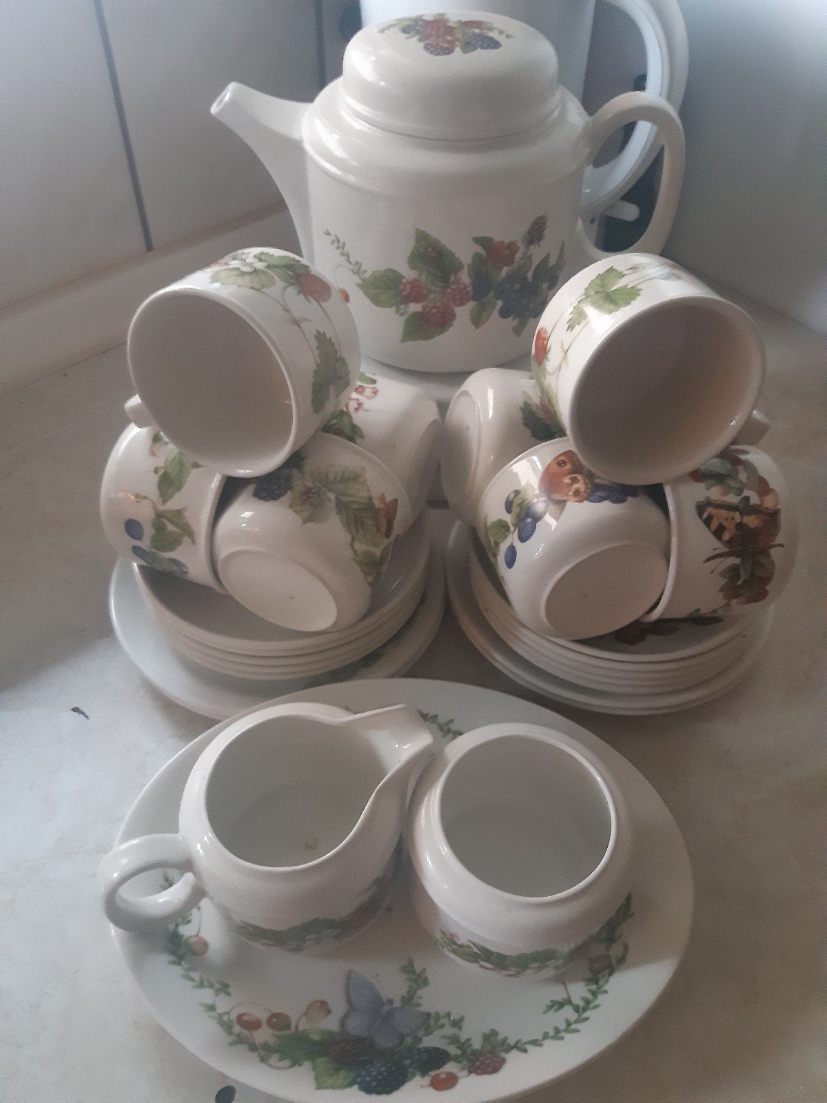 marjolein bastin servies met fruit en vlinders, Ophalen, Overige merken, Overige typen, Zo goed als nieuw