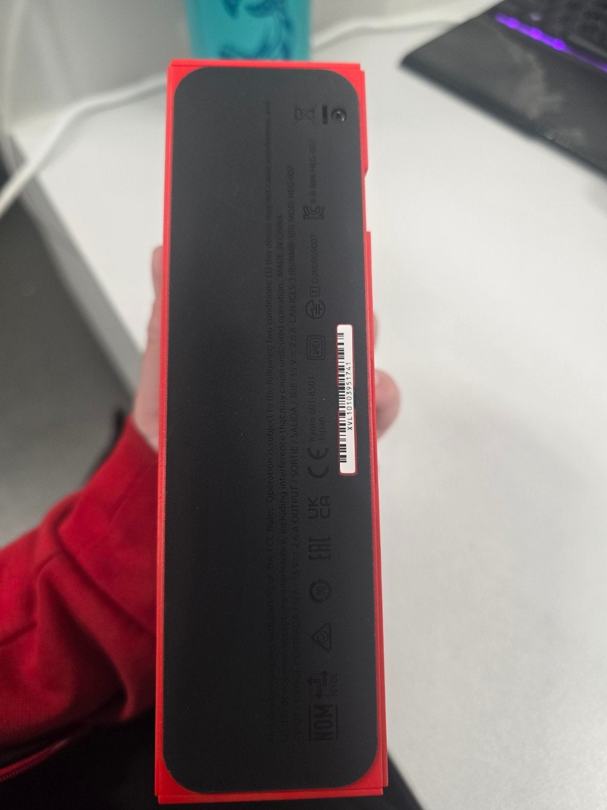 Foto 10 van Nintendo Switch Mario Limited Edition