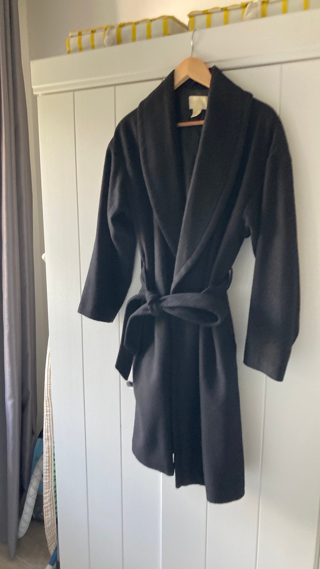 H&M zwarte winterjas maat 38 overslag, Kleding | Dames, Jassen | Winter, Ophalen of Verzenden, Zo goed als nieuw, Maat 38/40 (M)