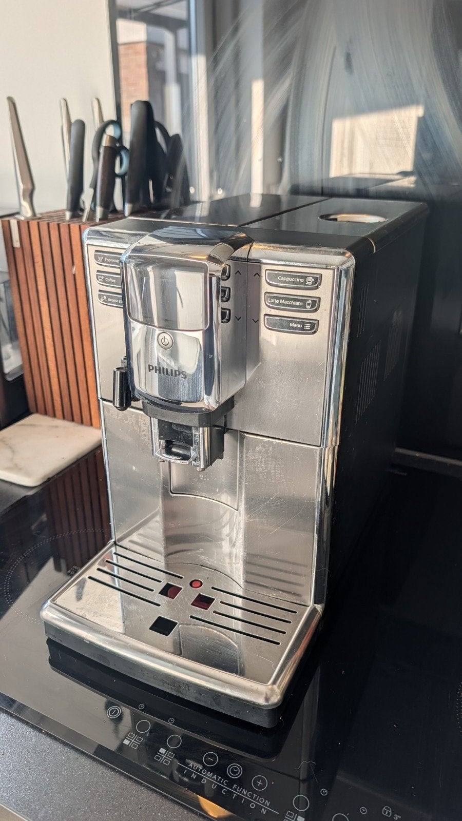 Philips EP5335 Koffiemachine, Ophalen, Afneembaar waterreservoir, Gebruikt, Koffiemachine