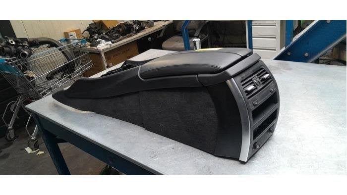 Middenconsoles van een BMW 5-Serie, Gebruikt, -, -, Ophalen of Verzenden