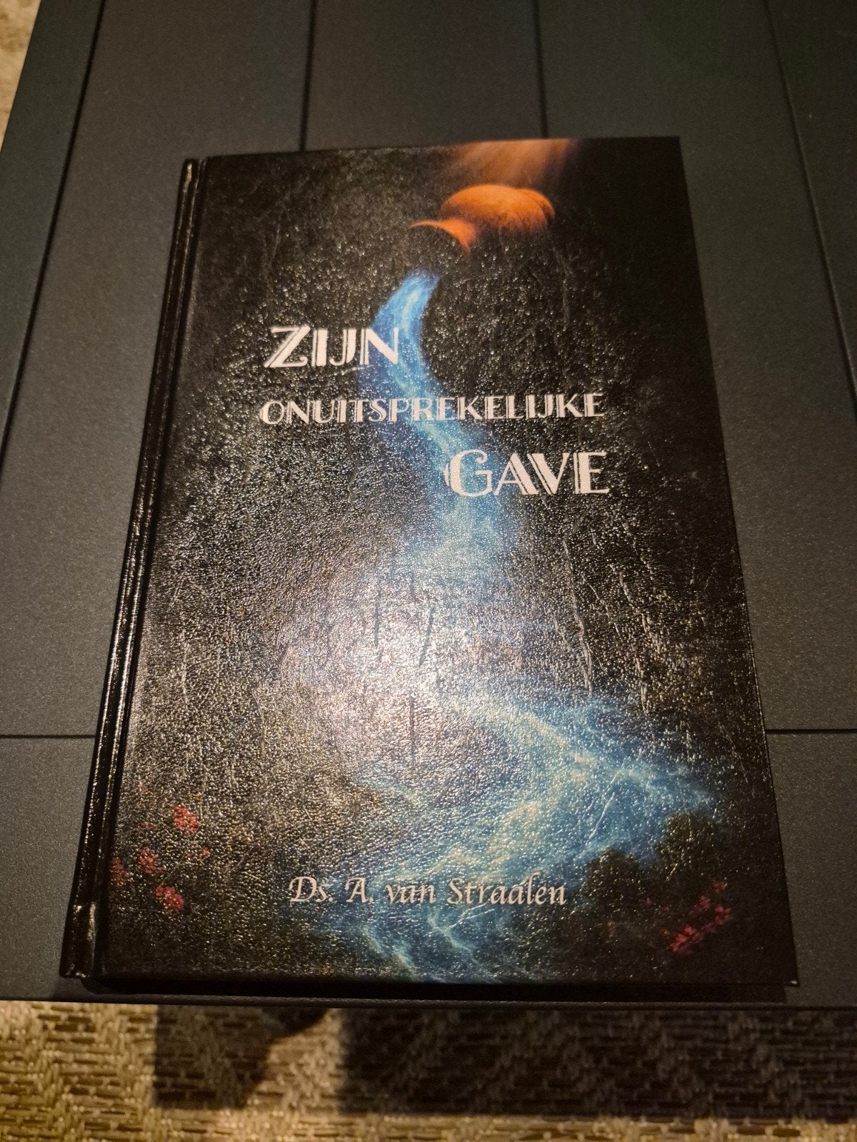 Ds. A. van Straalen - Zijn onuitsprekelijke gave, Boeken, Ophalen of Verzenden, Gelezen, Ds. A. van Straalen