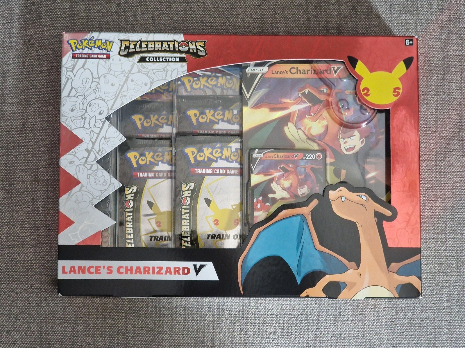 pokemon celebrations 25th charizard box, Ophalen of Verzenden, Nieuw