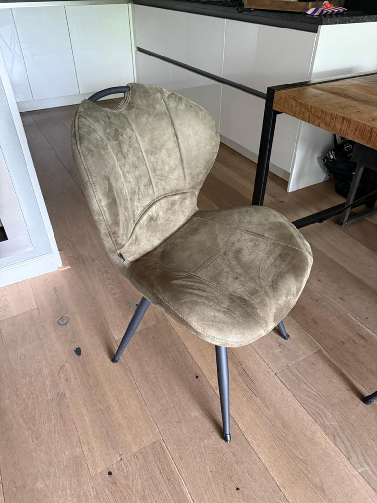 2 stuks Moderne eetkamerstoelen, Huis en Inrichting, Stoelen, Overige kleuren, Ophalen of Verzenden, Zo goed als nieuw, Metaal