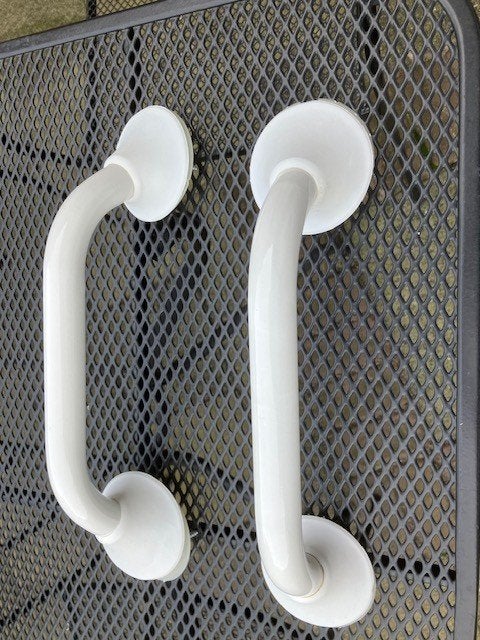 Ergogrip douchebeugel metalen buis € 12,50 per stuk, Ophalen of Verzenden, Zo goed als nieuw, Wit, Overige typen