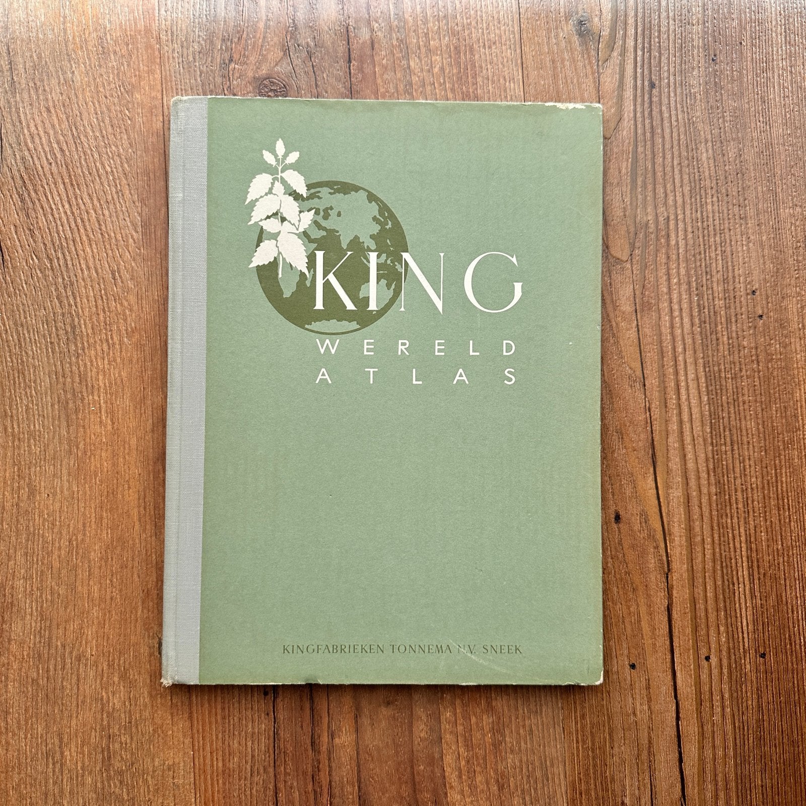 King Wereldatlas - Kingfabrieken Tonnema N.V. Sneek, Gelezen, Overige atlassen, Ophalen of Verzenden, 1800 tot 2000