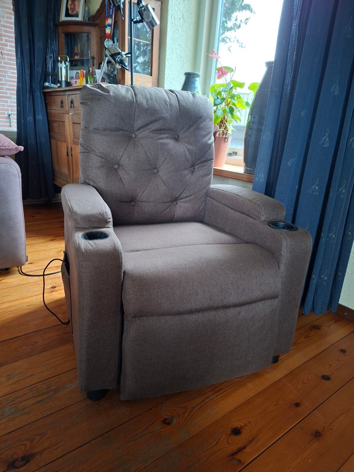 Comfortabele massagestoel met afstandsbediening, Huis en Inrichting, Stoelen, Modern, Comfortabel, Ophalen of Verzenden, Zo goed als nieuw