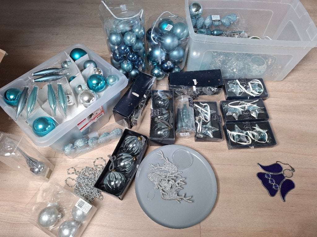 Kerstversiering en ballen, Diversen, Kerst, Ophalen, Zo goed als nieuw