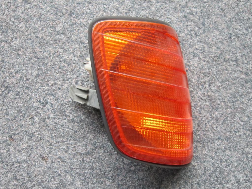 KNIPPERLICHT MERCEDES W124, Auto-onderdelen, Ophalen, Gebruikt, Mercedes-Benz