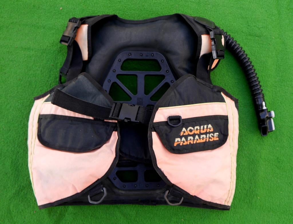 Lichtgewicht trimvest/BCD Scubapro Aqua Paradise - Maat L, Ophalen of Verzenden, Gebruikt, Trimvest of Wing