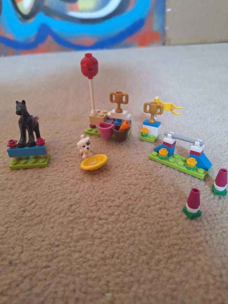 Leuke Lego Friends paardenshow set, Kinderen en Baby's, Speelgoed | Duplo en Lego, Ophalen of Verzenden, Zo goed als nieuw, Complete set