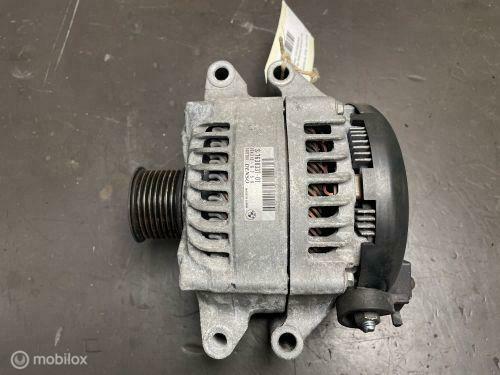 Dynamo BMW 1-serie F20 M135i  12317638337-7638337, Gebruikt, Ophalen of Verzenden, BMW, BMW