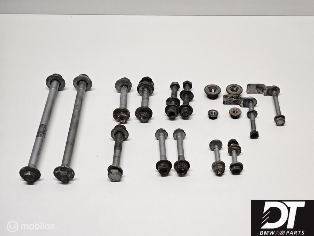 Achteras bouten BMW 5-serie E39 ('95-'03), Gebruikt, Ophalen of Verzenden, BMW, BMW