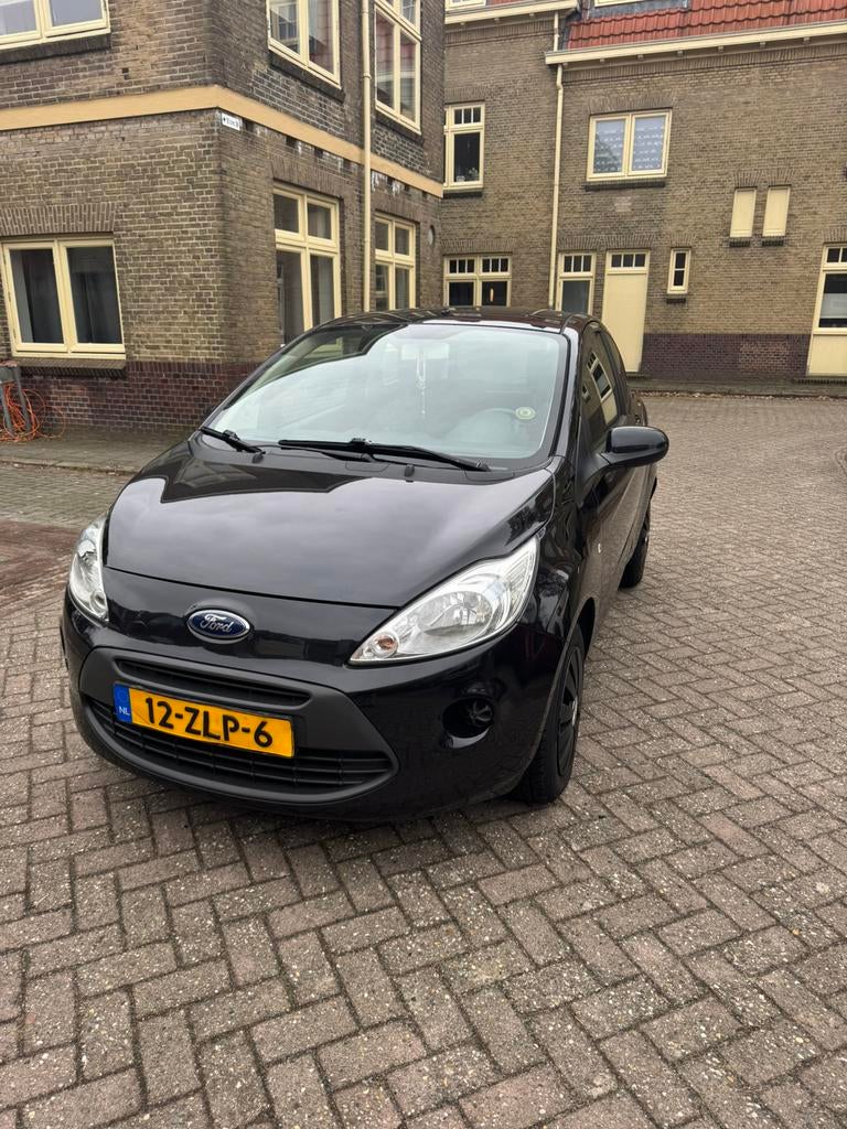 Ford Ka 1.2 69pk 2013 Zwart, Ophalen of Verzenden, Zo goed als nieuw