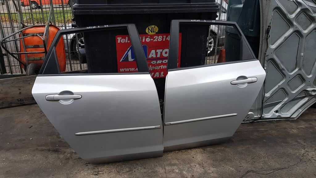 MAZDA 3 PORTIEREN LA+RA BJ 2005, Auto-onderdelen, Ophalen of Verzenden, Gebruikt, Deur