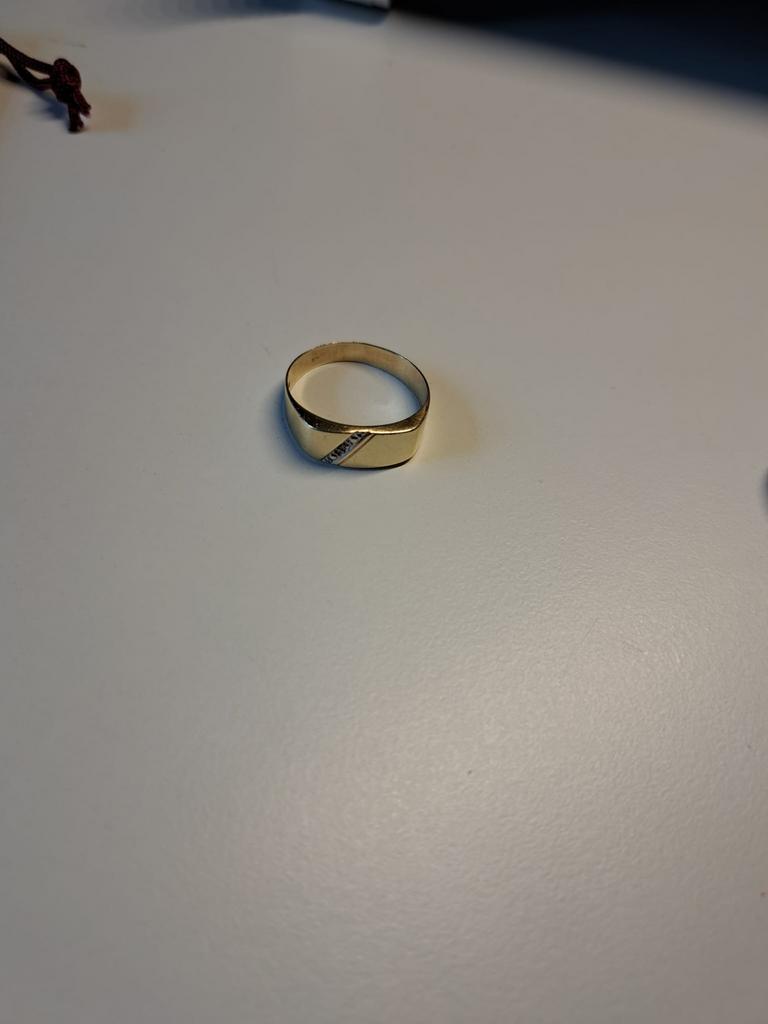 Gouden zegelring, Heer, Ophalen of Verzenden, Met edelsteen, Goud