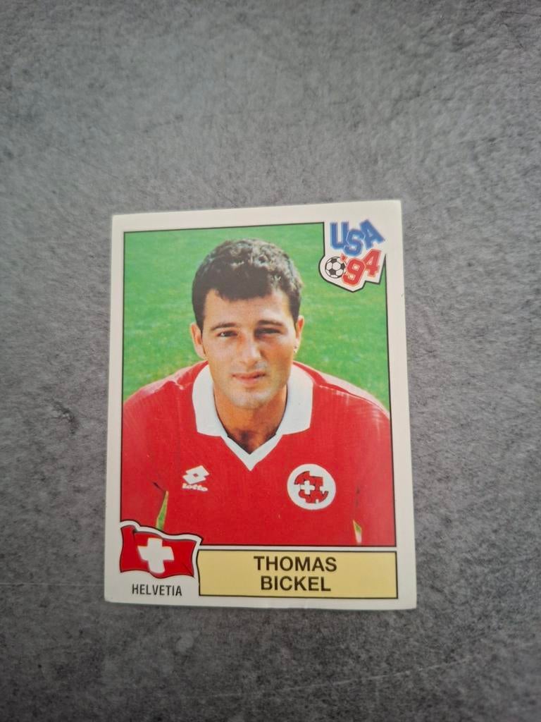Panini sticker WK 94 USA (rood). Thomas Bickel Zwitserland., Verzenden, Zo goed als nieuw, Sticker