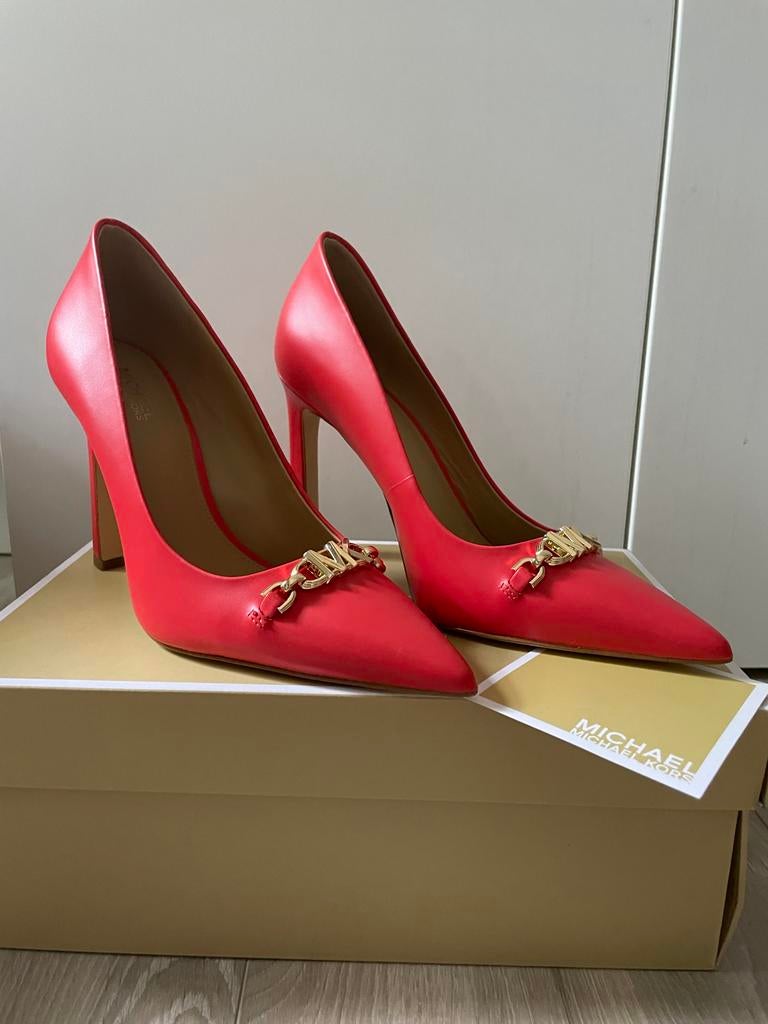 Michael Kors Pumps - Maat 36 - Nieuw, Ophalen of Verzenden, Nieuw, Bruin, Pumps