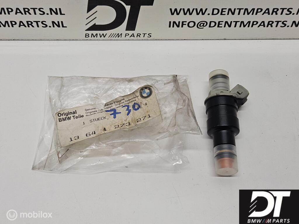 Injector BMW E30 325e / E28 525e / E24 635CSi 13641273271, Nieuw, Ophalen of Verzenden