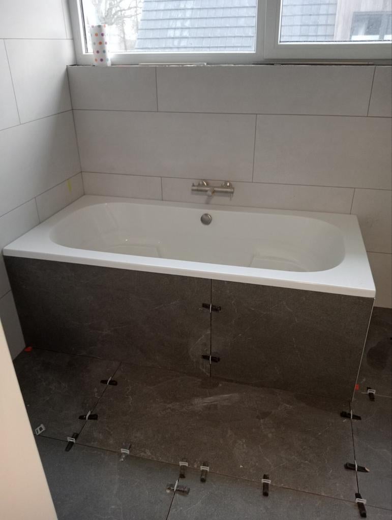 Tegelzetter heeft nog ruimte, Garantie, Tegelzetten