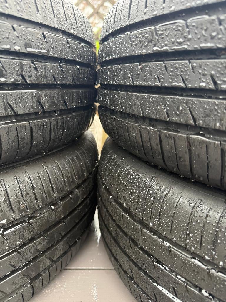 zomerbanden Kia Niro, Ophalen, 16 inch, 205 mm, Band(en)