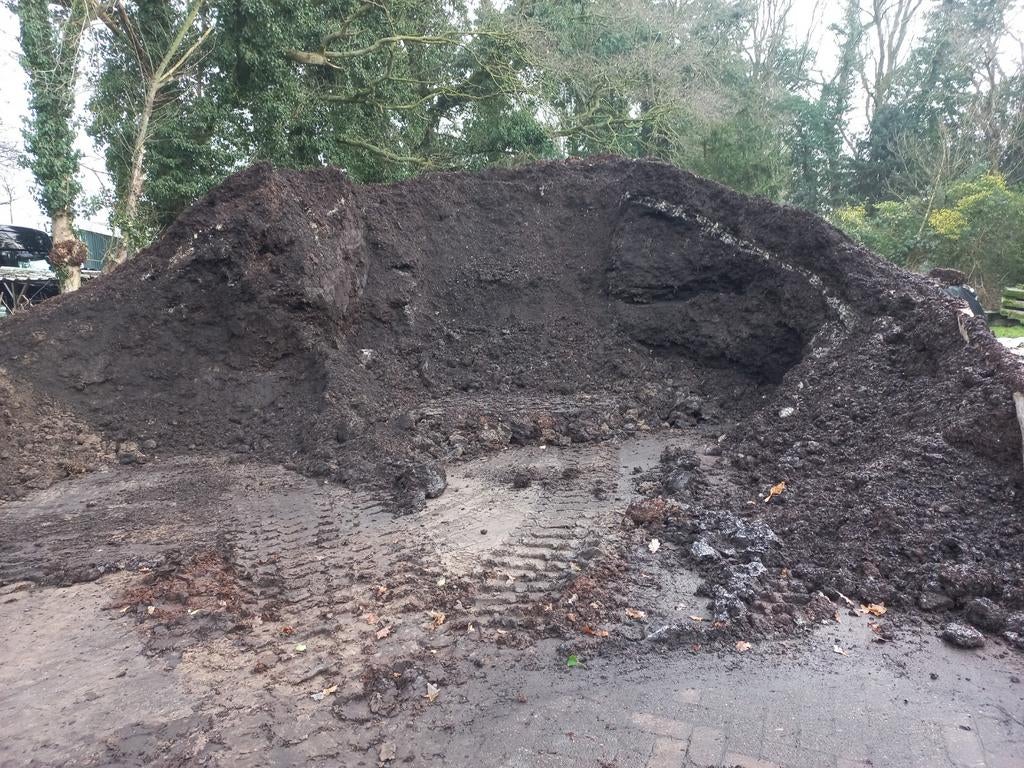 Oude gestoomde Champost / champignonmest, Ophalen of Verzenden, Compost