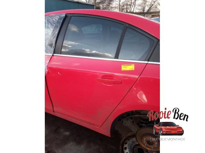 Portier 4Deurs links-achter van een Chevrolet Cruze (GGE), Gebruikt, Deur, -, Ophalen of Verzenden