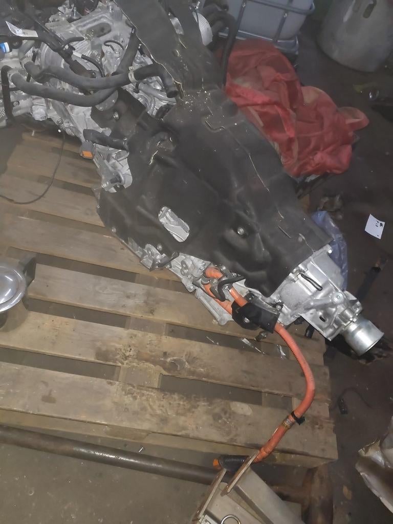 subaru E-boxer cvt hybride versnellingsbak 2023  32000km, Ophalen of Verzenden, Gebruikt, Subaru