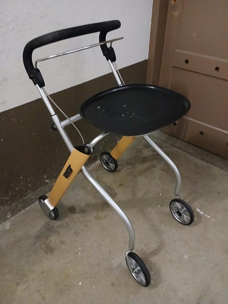 Indoor Rollator Lets Go, Ophalen of Verzenden