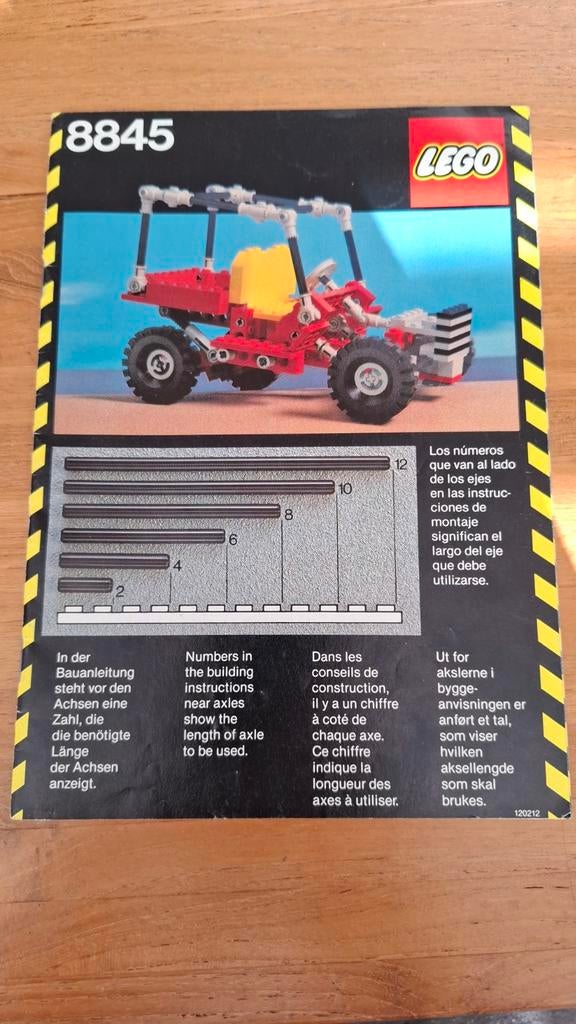 LEGO 8845 Instructieboekje, Kinderen en Baby's, Speelgoed | Duplo en Lego, Ophalen of Verzenden, Gebruikt, Losse stenen, Lego
