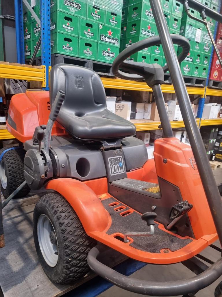 Husqvarna R16 Zitmaaier - Nieuwe Accu, Goed Onderhouden!, Ophalen, Gebruikt, Elektrische starter, Minder dan 90 cm