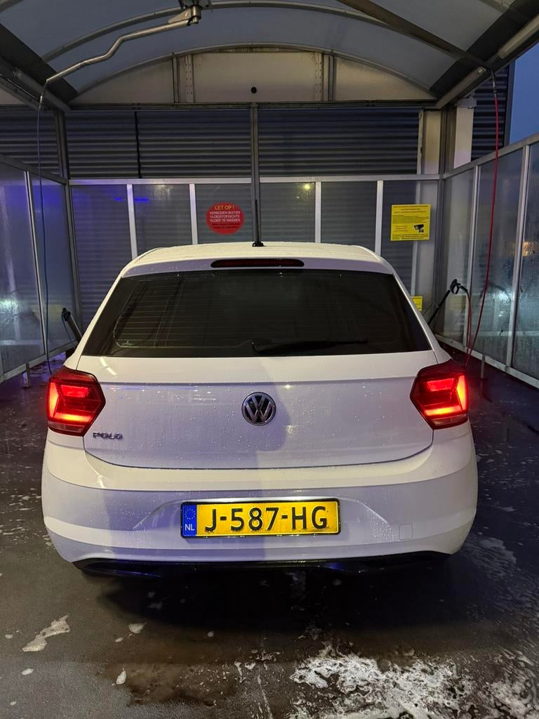 Volkswagen Polo 1.0 TSI 95pk 2019 Wit, Auto's, Voorwielaandrijving, Euro 6, Handgeschakeld, 570 kg