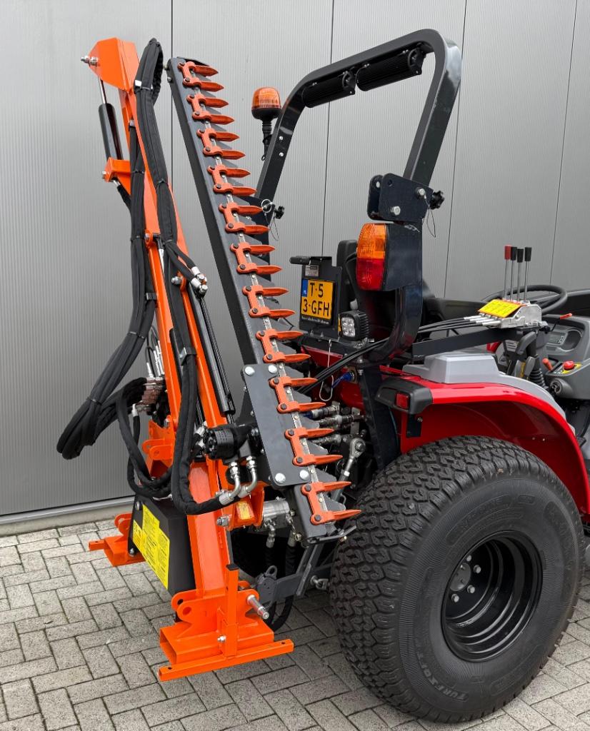 Mateng Arm heggenschaar voor mini en compacttrekker - Nieuw!