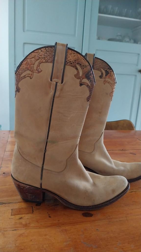 Tony Mora handgemaakte cowboy laarzen, maat 40., Kleding | Dames, Schoenen, Hoge laarzen, Bruin, Ophalen of Verzenden, Gedragen