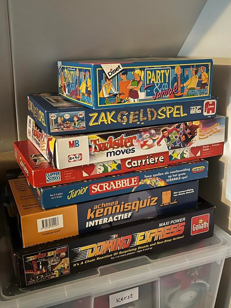 Diverse bordspellen - Party & Co, Zakgeldspel, Twister..., Hobby en Vrije tijd, Een of twee spelers, Ophalen of Verzenden, Gebruikt