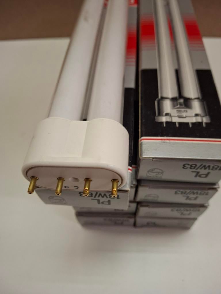 Philips PL 18W/83 Lampen - Nieuw in doos, Minder dan 50 watt, Ophalen of Verzenden, Lamp, Philips