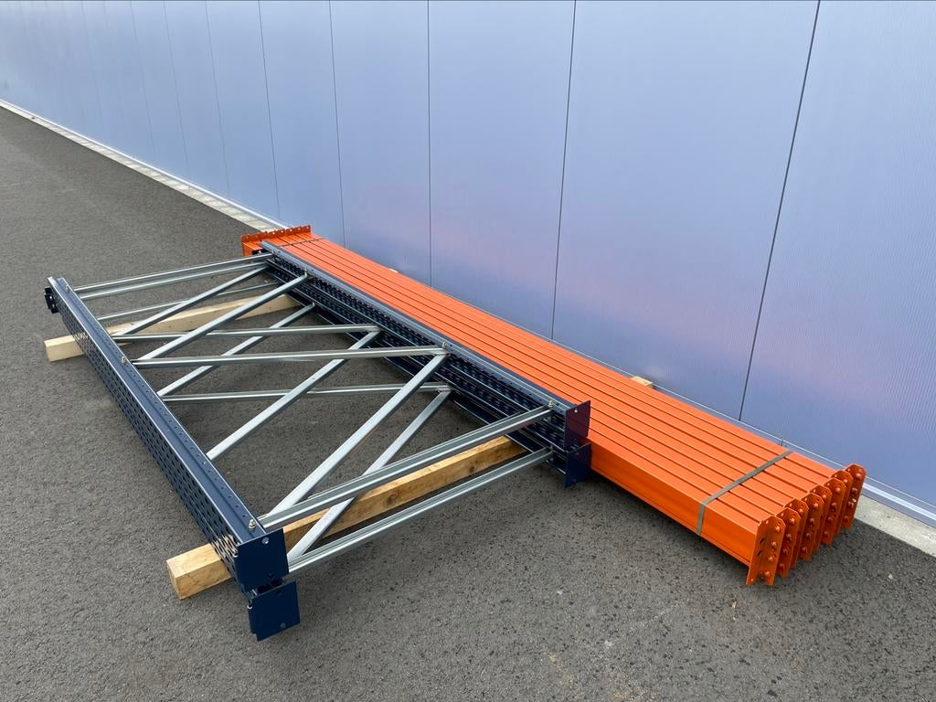 8.10 meter palletstelling 3 staanders 8 liggers 360mm 2000kg, Ophalen of Verzenden
