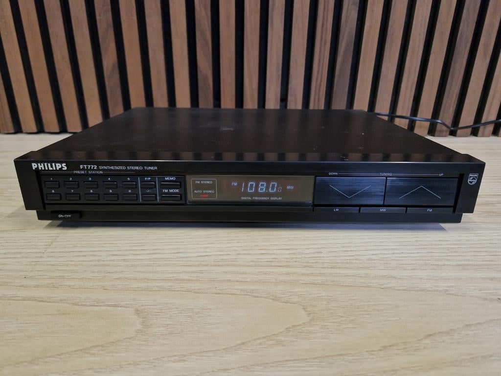 Philips FT772 stereo tuner, Audio, Tv en Foto, Ophalen of Verzenden, Gebruikt
