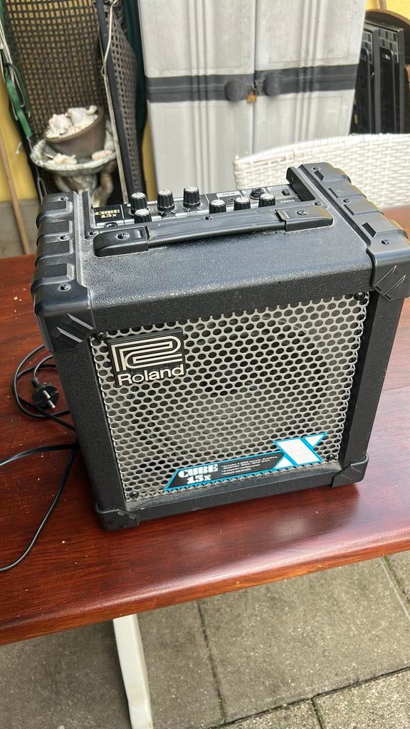 Versterker Roland Cube 15X, Ophalen of Verzenden, Zo goed als nieuw, Minder dan 50 watt