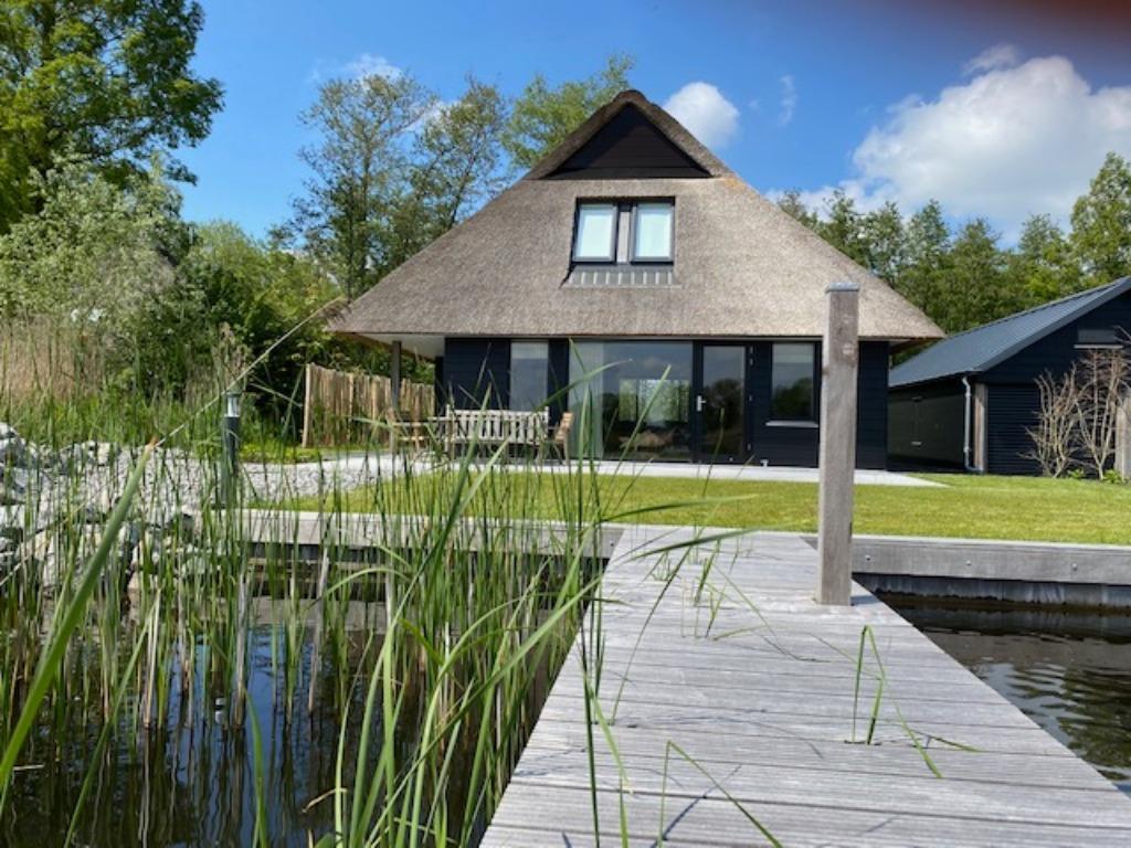 Luxe vakantiehuis 6p te Wanneperveen, direct aan meer, Dorp, Overijssel, Aan meer of rivier, 6 personen