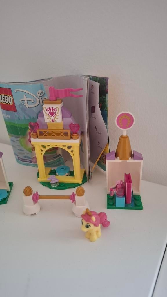 LEGO Disney Princess 41144 - Petites Royal Stable, Ophalen of Verzenden, Zo goed als nieuw, Complete set, Lego